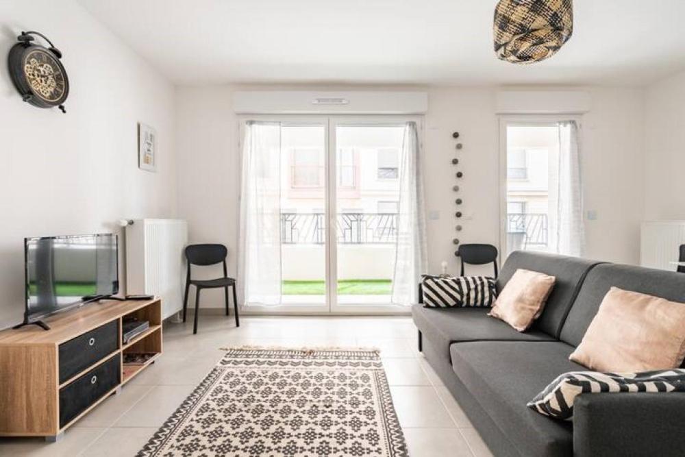 Home-Like Apartment Near Disneyland Chessy  Εξωτερικό φωτογραφία